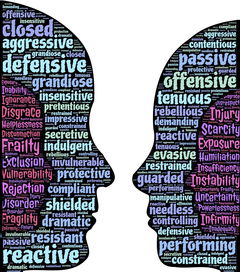 爱游戏体育平台-英超防守反击战术调整与场均抢断次数关系分析，英超球队战术